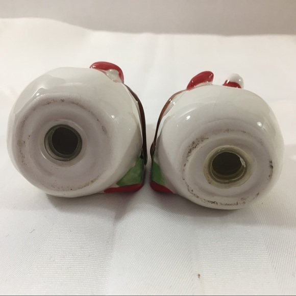 Snow man salt and pepper shakers. Mr and Mrs vintage. No chips or cracks 4” - Picture 7 of 7